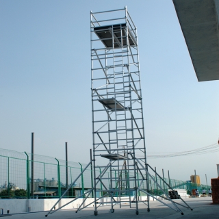 雙寬直爬梯闊架